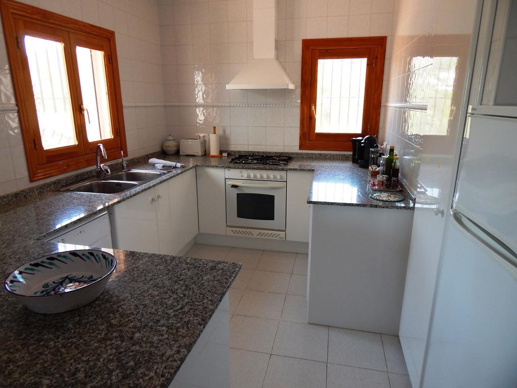 Villa Amistad Orba Esterno foto